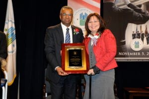 Tammy Duckworth receiving the ADA Legacy Award