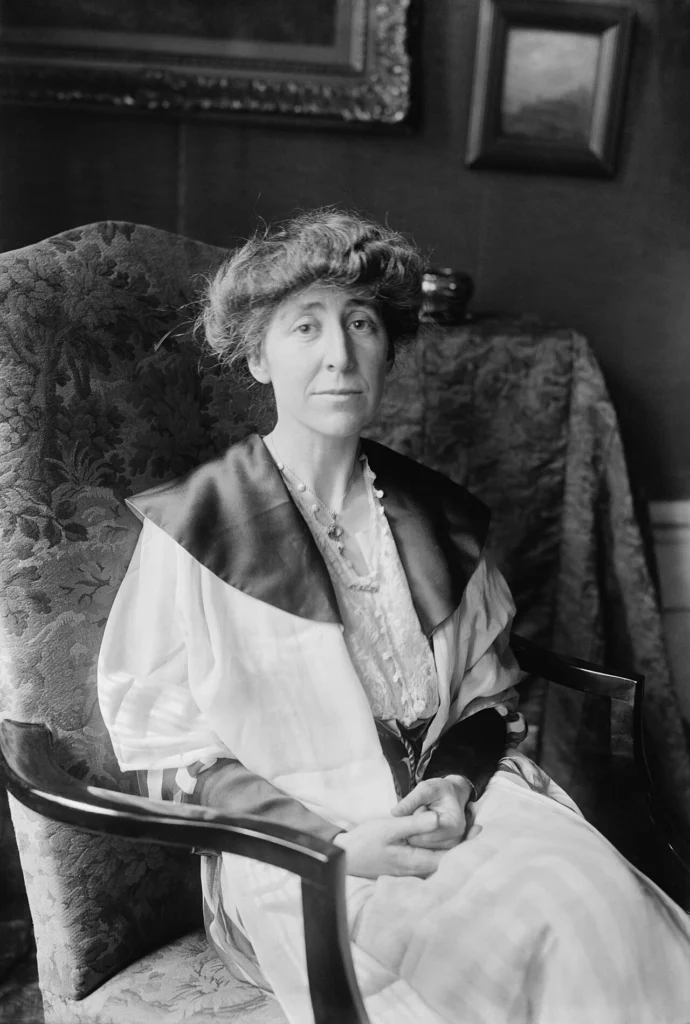 Jeannette Rankin Sitting